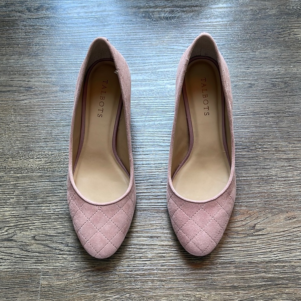 7.5 Quilted Nude Suede Talbots Heel